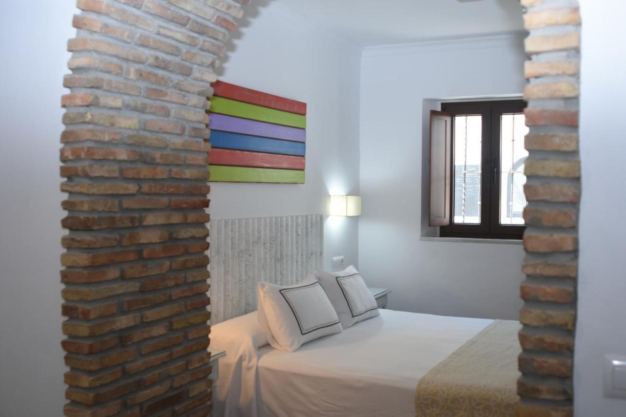 Hostal Dona Lola Marina Zahara de los Atunes Kültér fotó